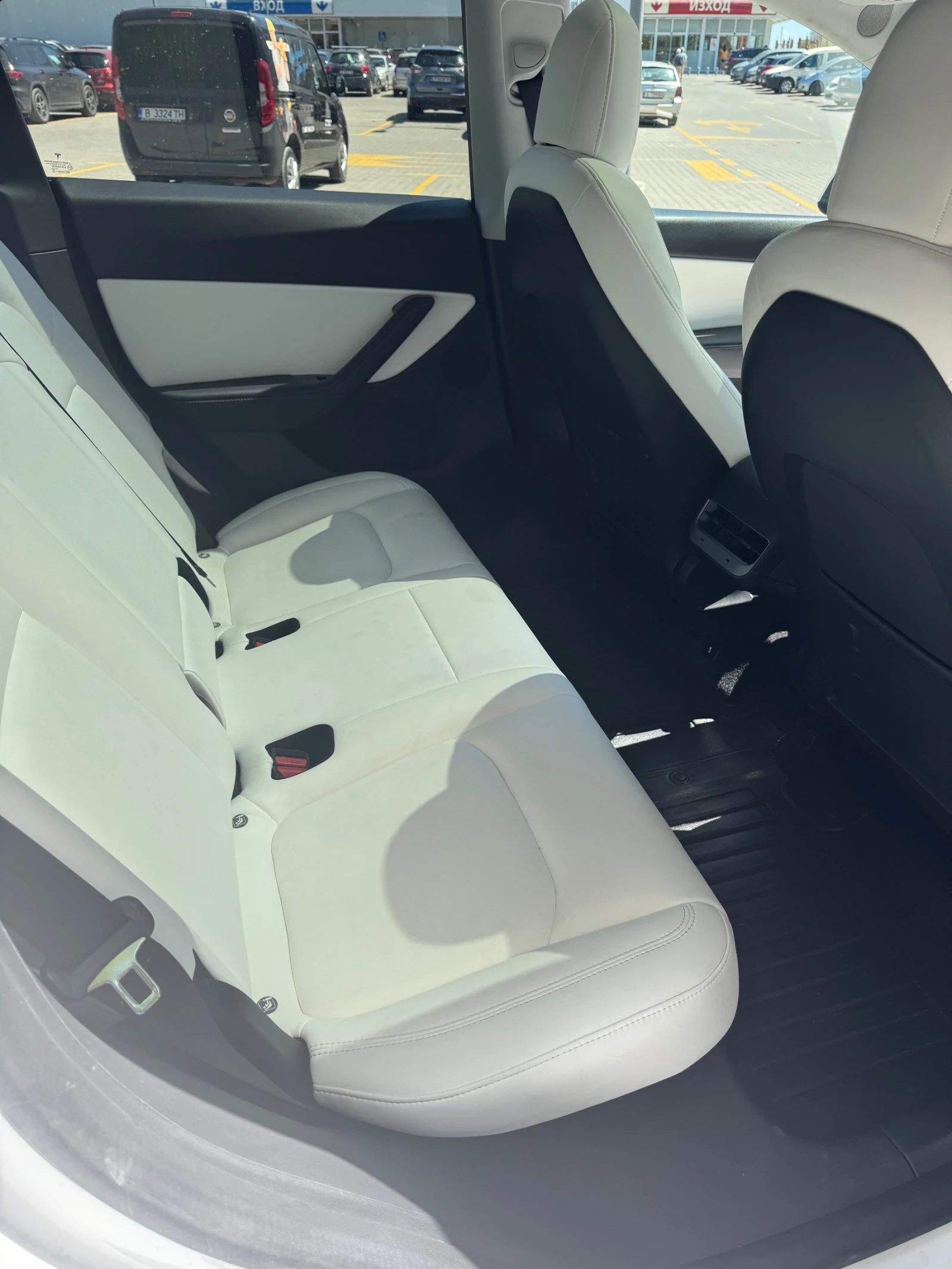 Tesla Model Y, снимка 7 - Автомобили и джипове - 55775456