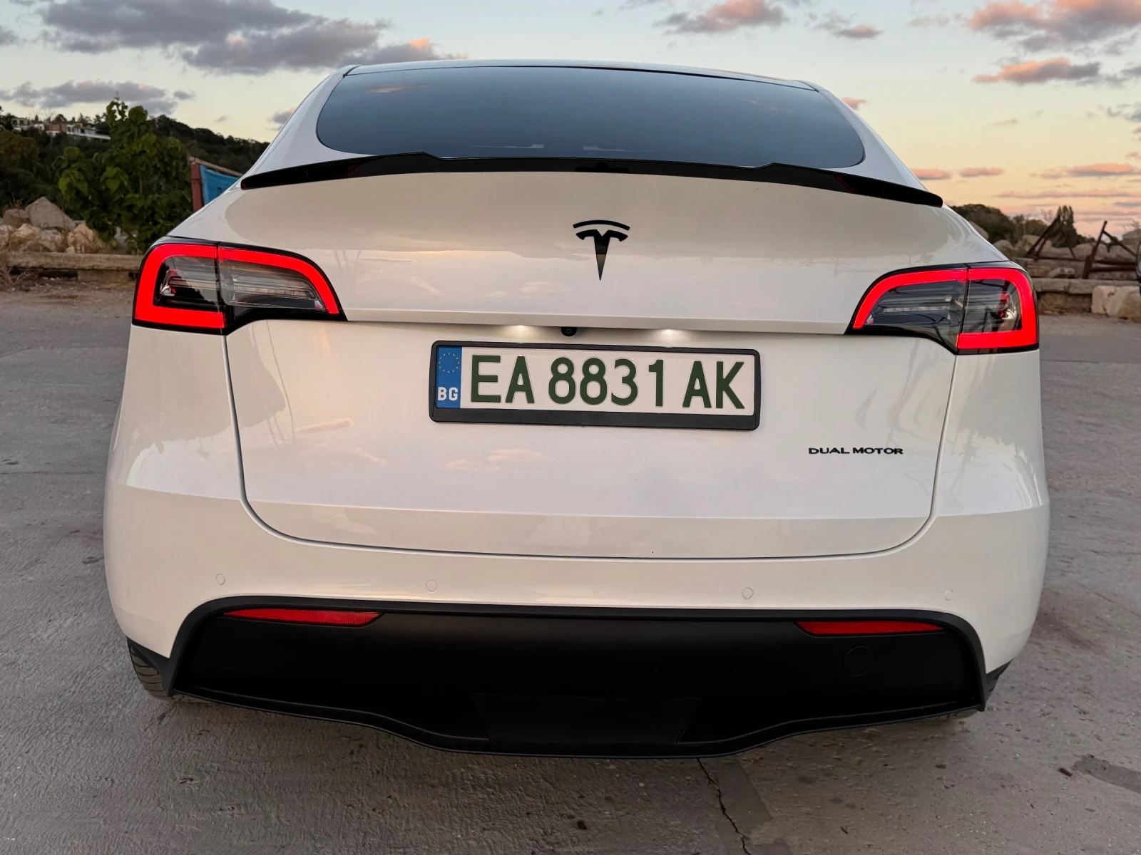 Tesla Model Y, снимка 4 - Автомобили и джипове - 55775456