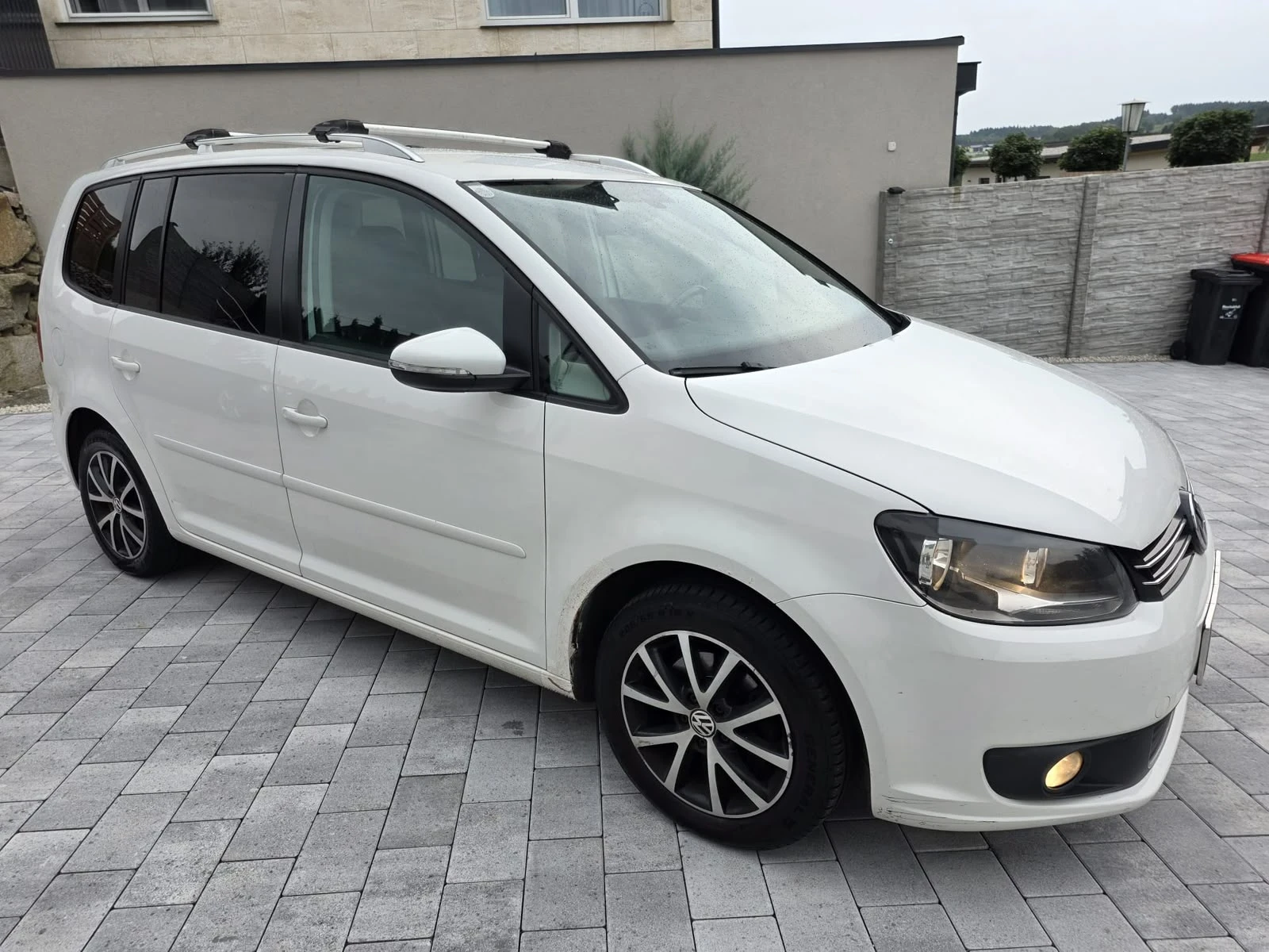 VW Touran, снимка 5 - Автомобили и джипове - 55823049