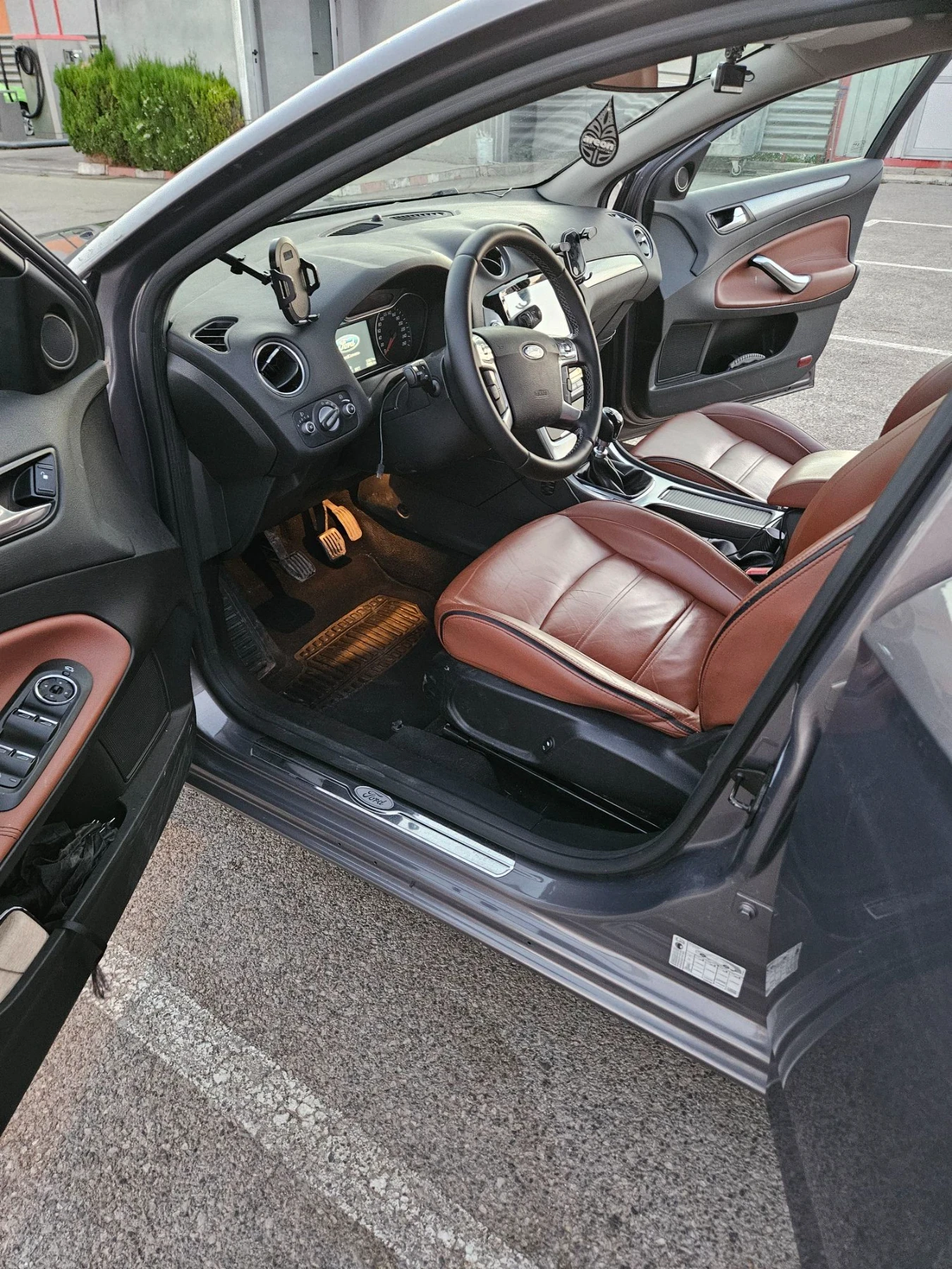 Ford Mondeo, снимка 6 - Автомобили и джипове - 55994102