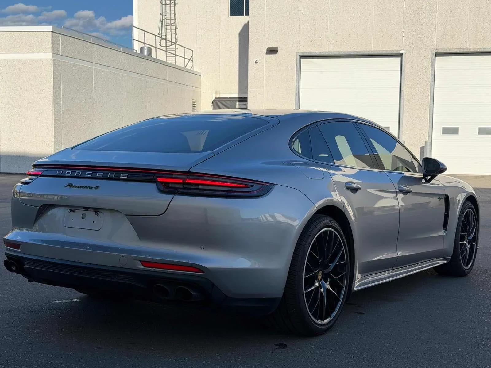Porsche Panamera 4 E-Hybrid AWD* Pano* Backc cam* Bose* Chrono | Mobile.bg � ����������� 6