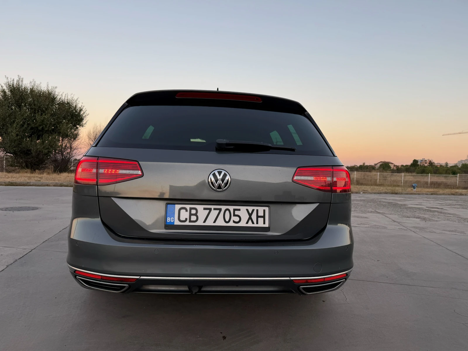 VW Passat 2.TDI, BI Turbo 239�.�. RLine, 4 Motion | Mobile.bg � ����������� 6