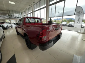 Toyota Hilux 2.8D 6MT Comfort, снимка 7