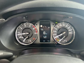 Toyota Hilux 2.8D 6MT Comfort, снимка 13