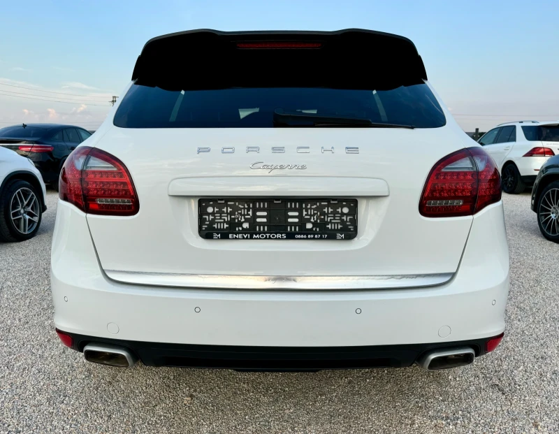 Porsche Cayenne 3.0D panorama, снимка 5 - Автомобили и джипове - 46910001