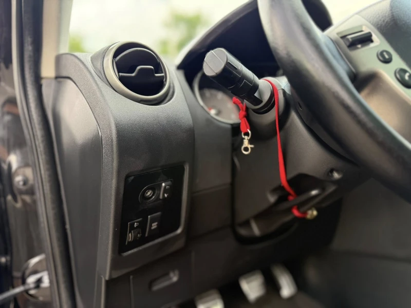 Nissan Qashqai 1.5 DCI 7 Места DX532YT, снимка 11 - Автомобили и джипове - 53229297