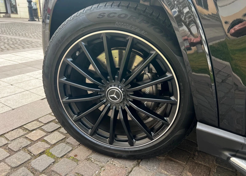 Mercedes-Benz GLS 63 AMG 4Matic+ , снимка 8 - Автомобили и джипове - 53517392