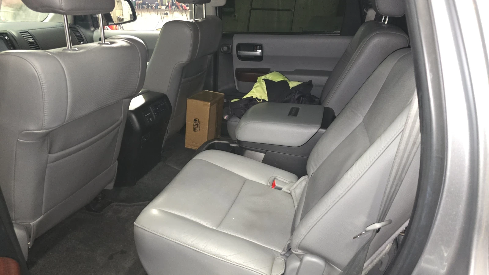 Toyota Sequoia Platinum  - изображение 4