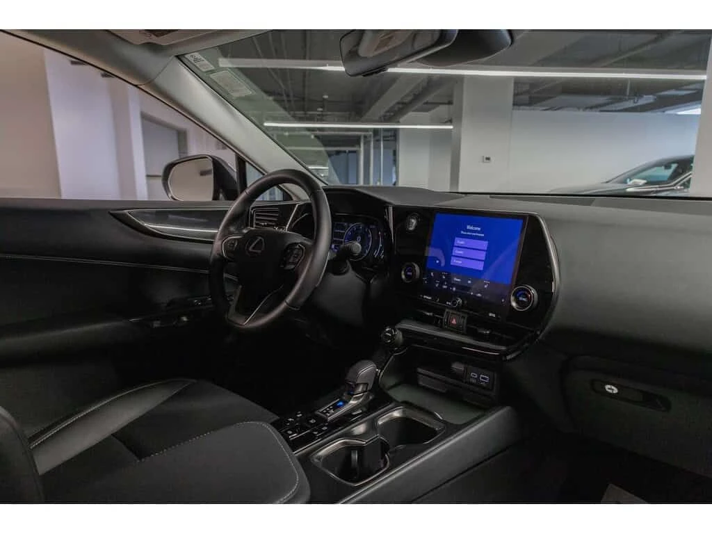 Lexus NX 250| AWD| CARFAX, снимка 13 - Автомобили и джипове - 53902125