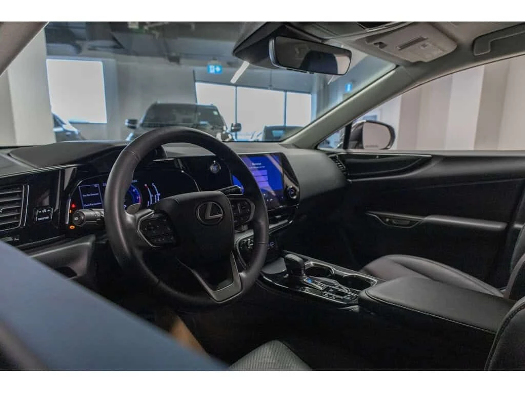 Lexus NX 250| AWD| CARFAX, снимка 9 - Автомобили и джипове - 53902125