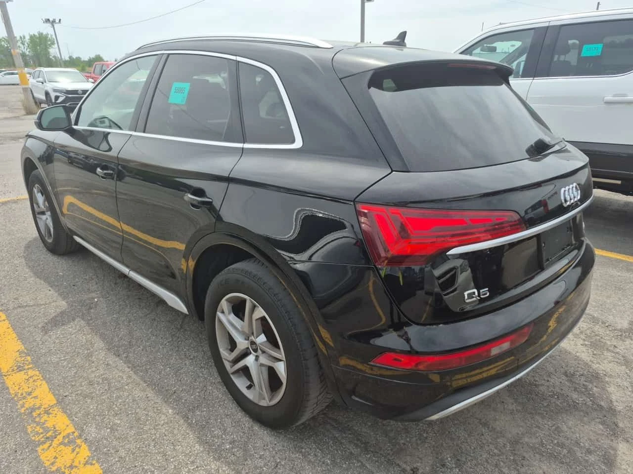 Audi Q5 * CARFAX * АВТОКРЕДИТ БЕЗ ПЪРВОНАЧАЛНА ВНОСКА, снимка 4 - Автомобили и джипове - 54787060