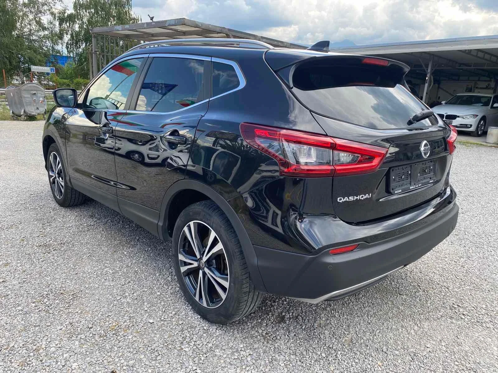 Nissan Qashqai 1.5 dCi Tekna+ , снимка 6 - Автомобили и джипове - 54810375