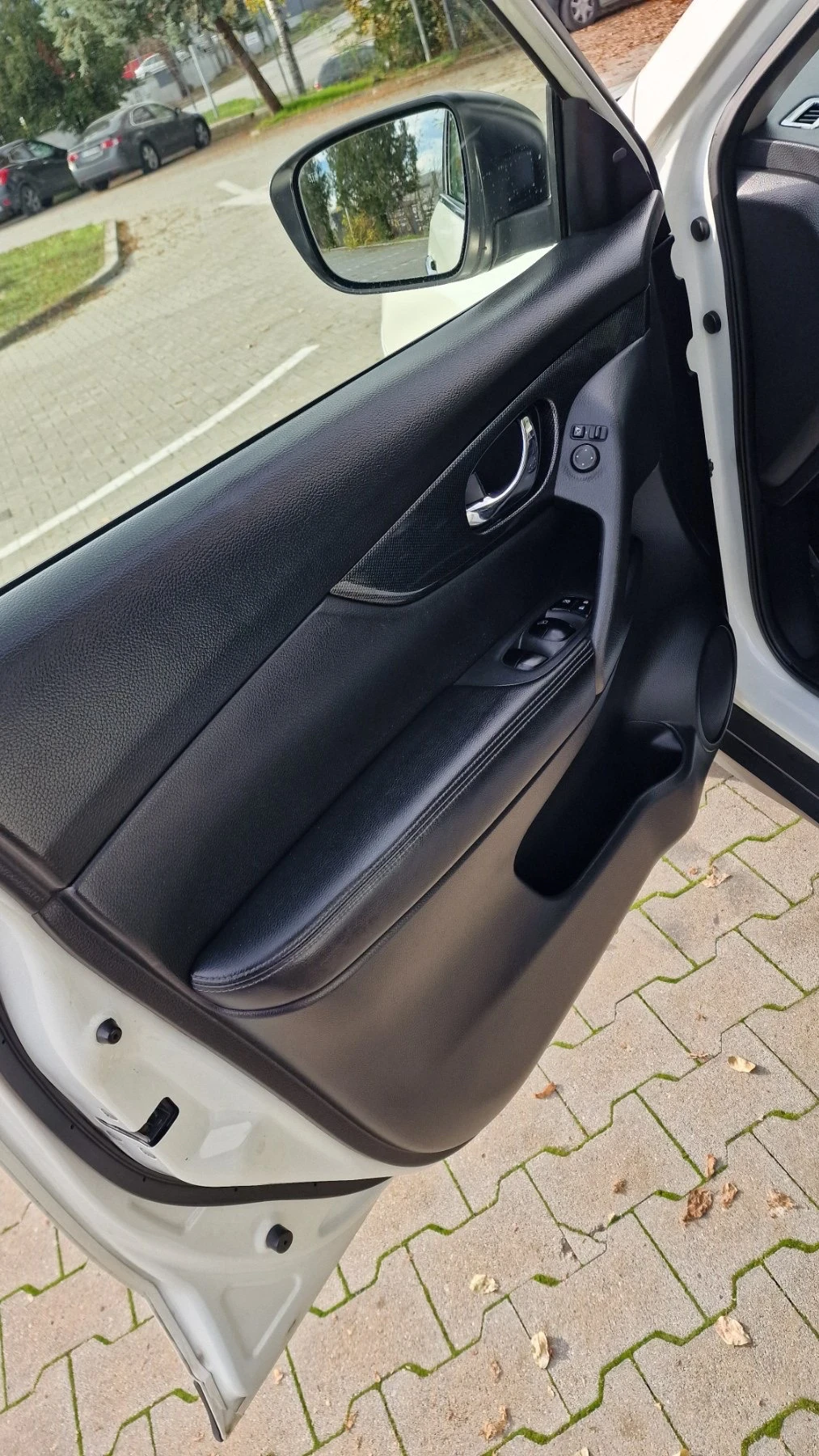 Nissan X-trail, снимка 10 - Автомобили и джипове - 55100208