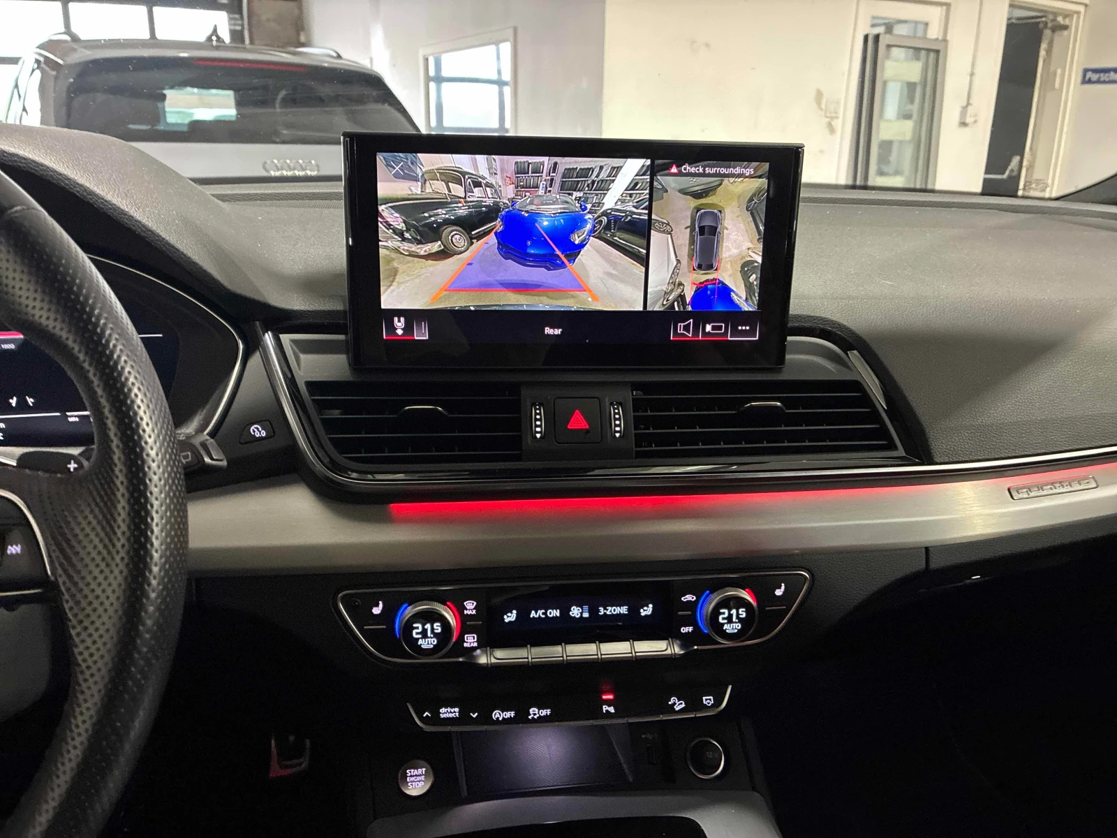 Audi SQ5 * Technik * CARFAX * БЕЗ ПЪРВОНАЧАЛНА ВНОСКА, снимка 9 - Автомобили и джипове - 56126972