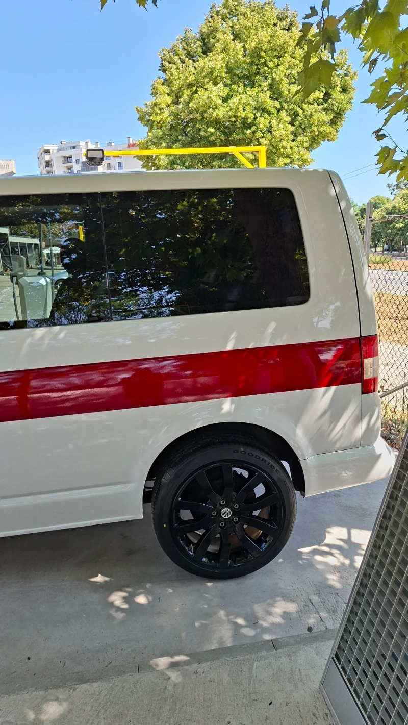 VW T5 1.9, снимка 11 - Бусове и автобуси - 52891577