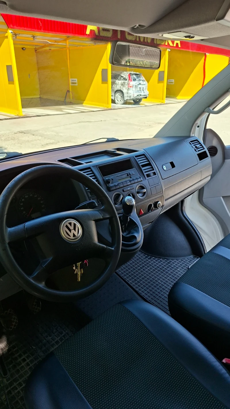 VW T5 1.9, снимка 9 - Бусове и автобуси - 52891577