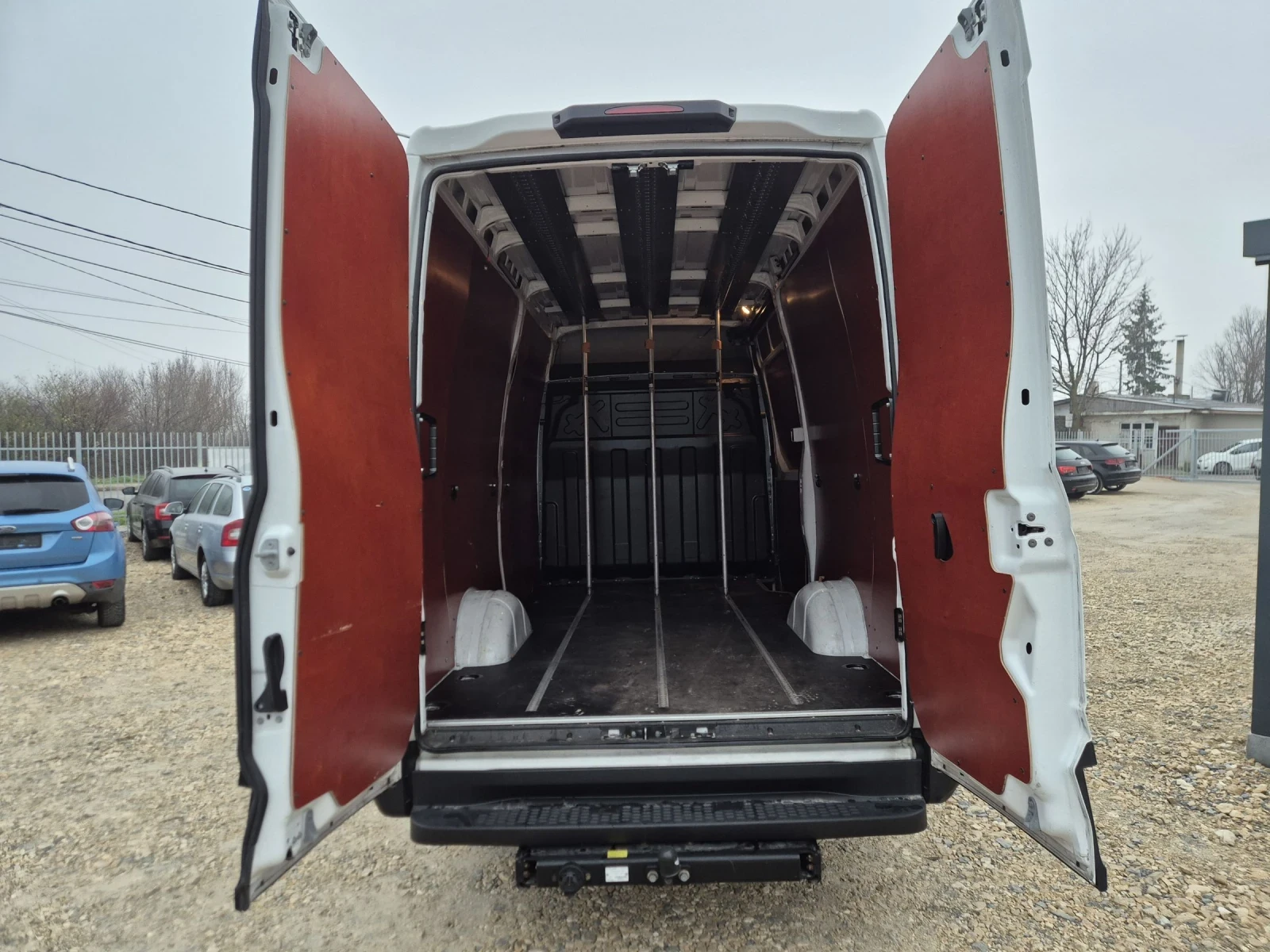 Iveco Daily 35S16 2.3 352L H3 - изображение 6