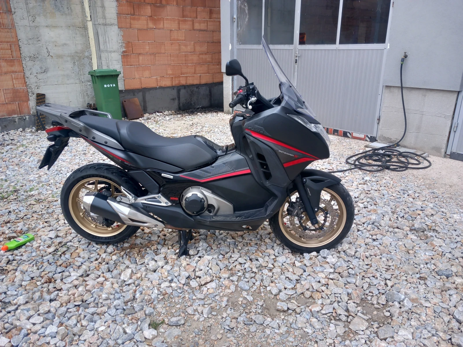 Honda Integra Nc750d - изображение 3