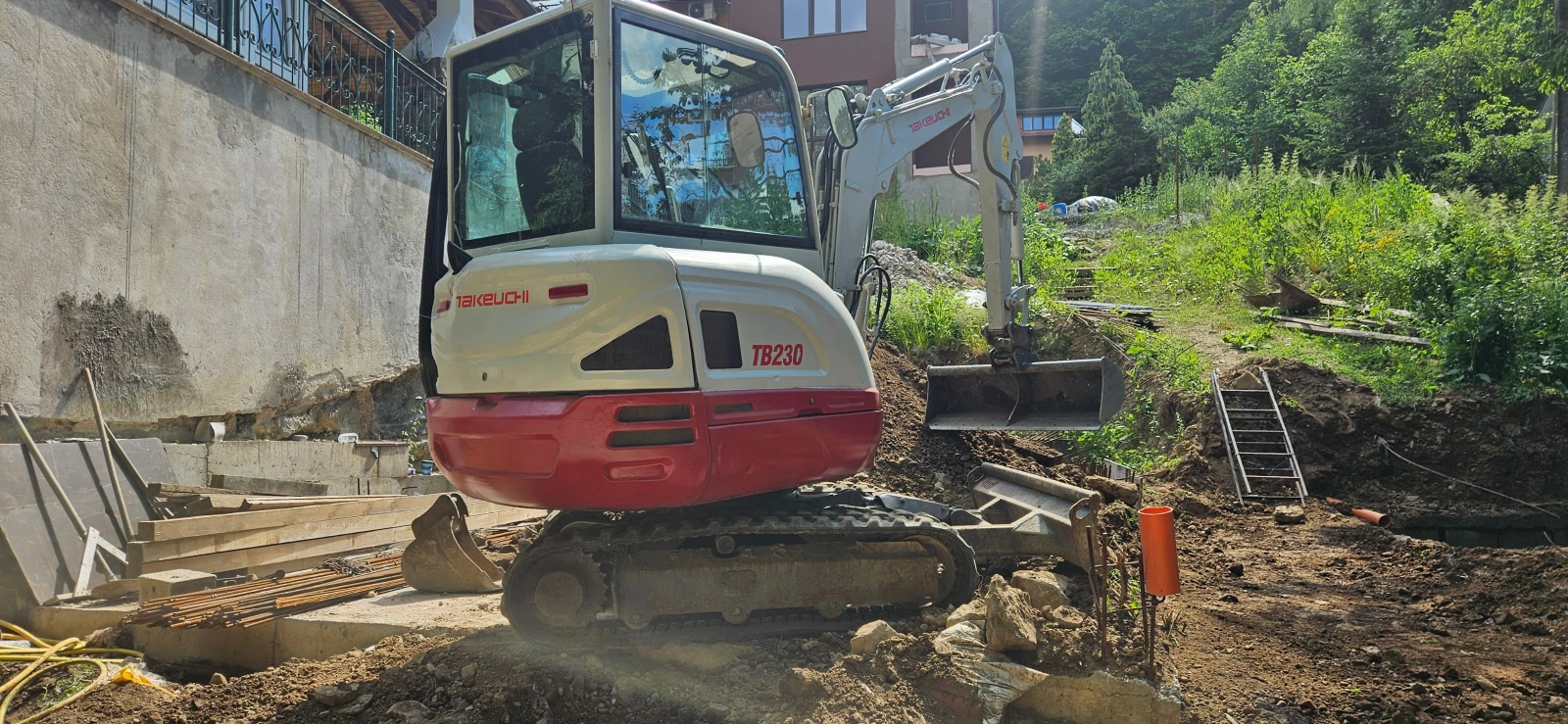 ����� Takeuchi TB 230 | Mobile.bg � ����������� 2