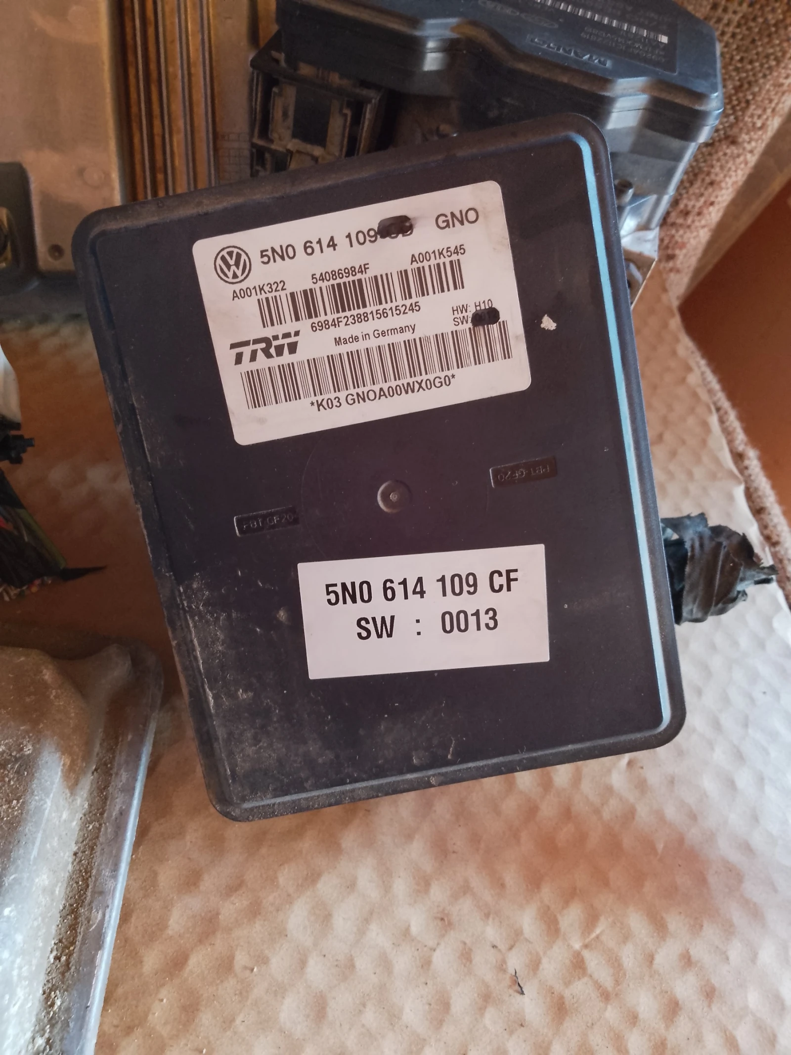 5N0614109CF     3 5N0614109CF | Mobile.bg   1