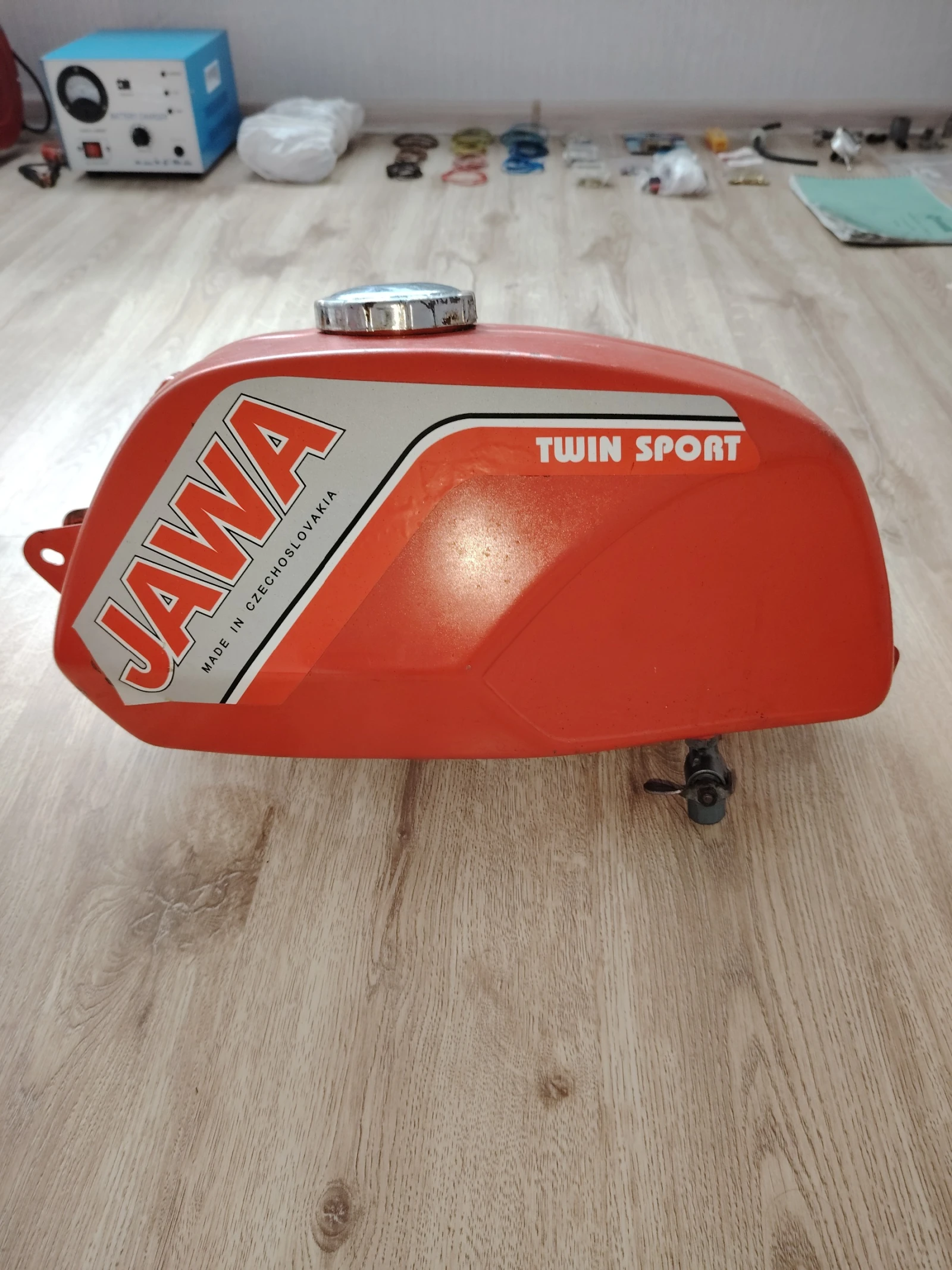 Продавам CZ350 6V на части, снимка 2 - Части - 54108635