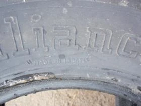 Гуми, снимка 12