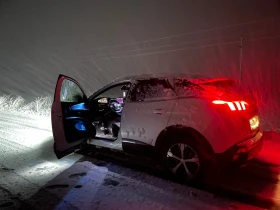 Peugeot 3008 GT Line FULL 180 к.с. | 360  | Пълна история | Обс, снимка 8