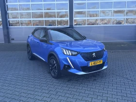 Peugeot 2008 50 kWh GT, снимка 1