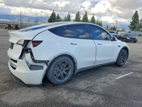 Tesla Model Y Long Range AWD, снимка 3