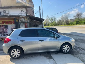 Toyota Auris 1.4 I Face 6-Скорости ТОП, снимка 5