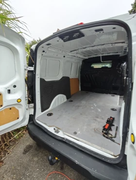 Ford Connect 1.5 TDCi 100 к.с, снимка 9