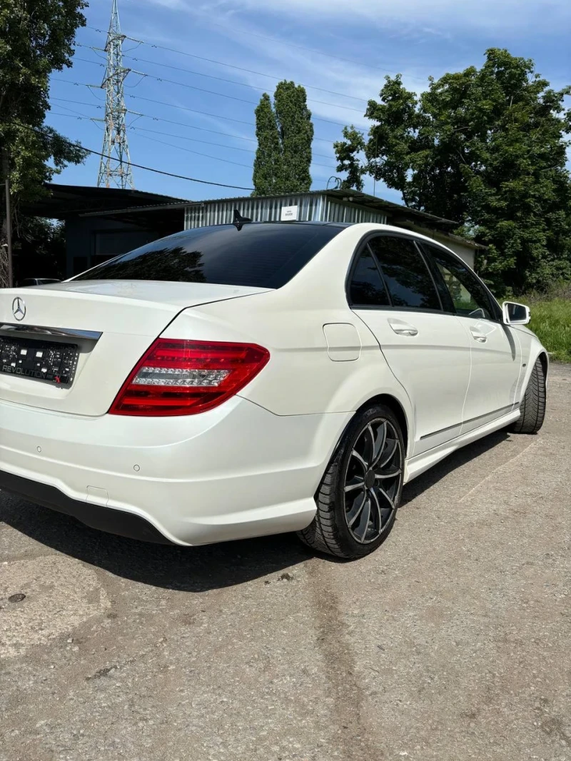 Mercedes-Benz C 250 Бяла перла-Панорама-4MATIC, снимка 7 - Автомобили и джипове - 47482942