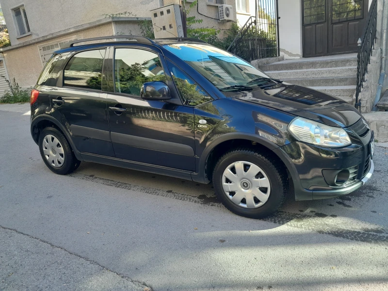 Suzuki SX4, снимка 15 - Автомобили и джипове - 47728510