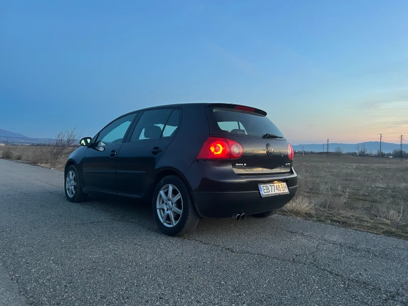 VW Golf 5, снимка 3 - Автомобили и джипове - 48933477