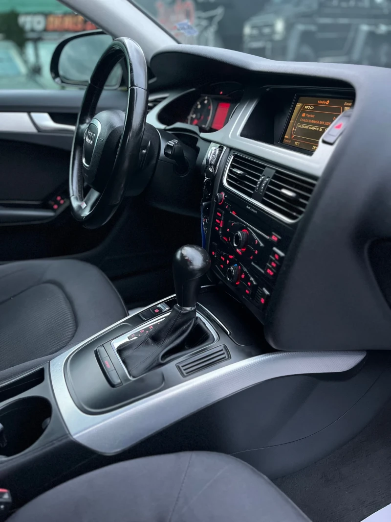 Audi A4 2.0TDI* 143HP* FULL LED* S-LINE* СОБСТВЕН ЛИЗИНГ, снимка 10 - Автомобили и джипове - 52355102