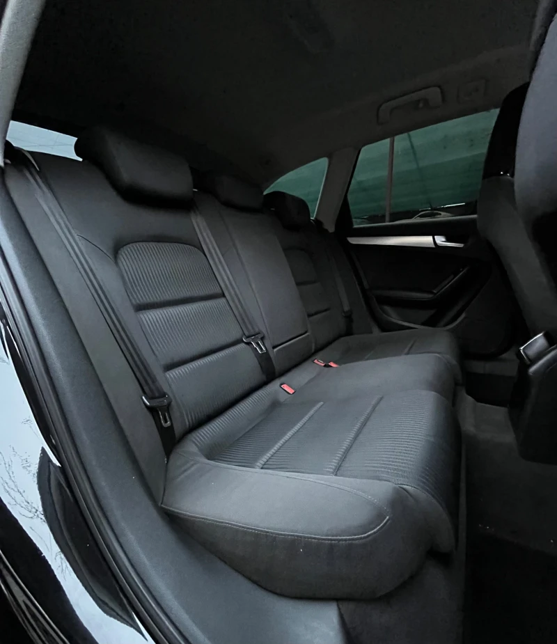 Audi A4 2.0TDI* 143HP* FULL LED* S-LINE* СОБСТВЕН ЛИЗИНГ, снимка 9 - Автомобили и джипове - 52355102