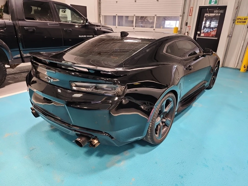 Chevrolet Camaro 2SS * * CARFAX * * АВТО КРЕДИТ * * , снимка 3 - Автомобили и джипове - 52893917