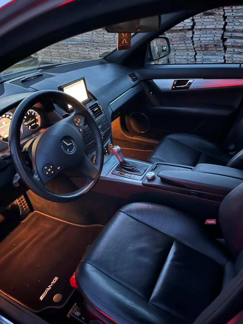 Mercedes-Benz C 220 AMG / БЕЛГИЯ / УНИКАТ / СЕРВИЗНА ИСТОРИЯ, снимка 6 - Автомобили и джипове - 53123310