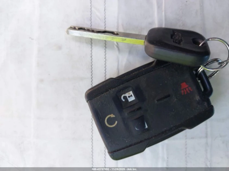 Chevrolet Silverado 1500 1LT * СТАВА НА ГАЗ* , снимка 11 - Автомобили и джипове - 53330719