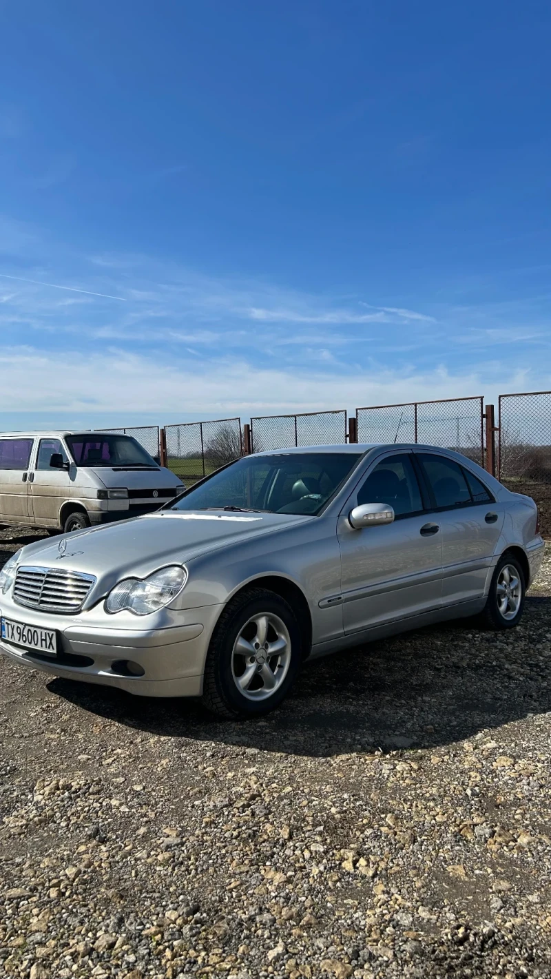 Mercedes-Benz C 220 CDI, снимка 2 - Автомобили и джипове - 53512834