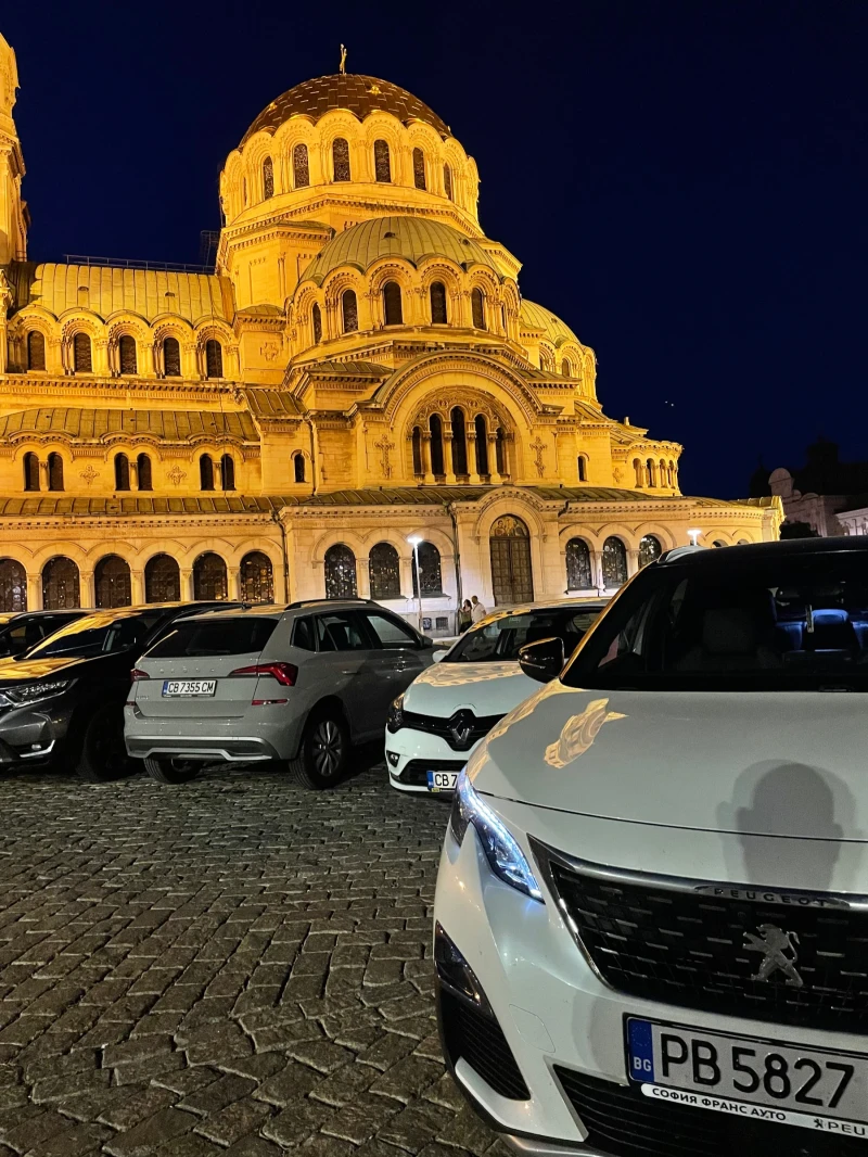 Peugeot 3008 GT Line FULL 180 к.с. | 360  | Пълна история | Обс, снимка 5 - Автомобили и джипове - 53601126