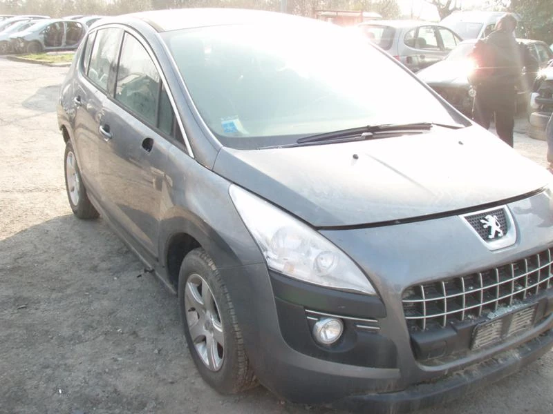 Peugeot 3008, снимка 1 - Автомобили и джипове - 10380378