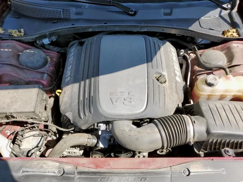 Dodge Charger R/T* 5.7L* V8* 370HP* Клип на мотор* CARFAX, снимка 11 - Автомобили и джипове - 52973256