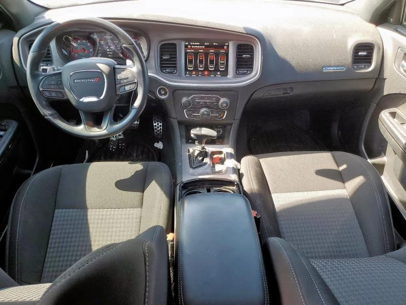 Dodge Charger R/T* 5.7L* V8* 370HP* Клип на мотор* CARFAX, снимка 8 - Автомобили и джипове - 52973256