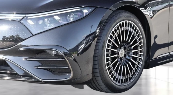 Mercedes-Benz EQS 580 4Matic = AMG Line = Premium Plus �������� | Mobile.bg � ����������� 4