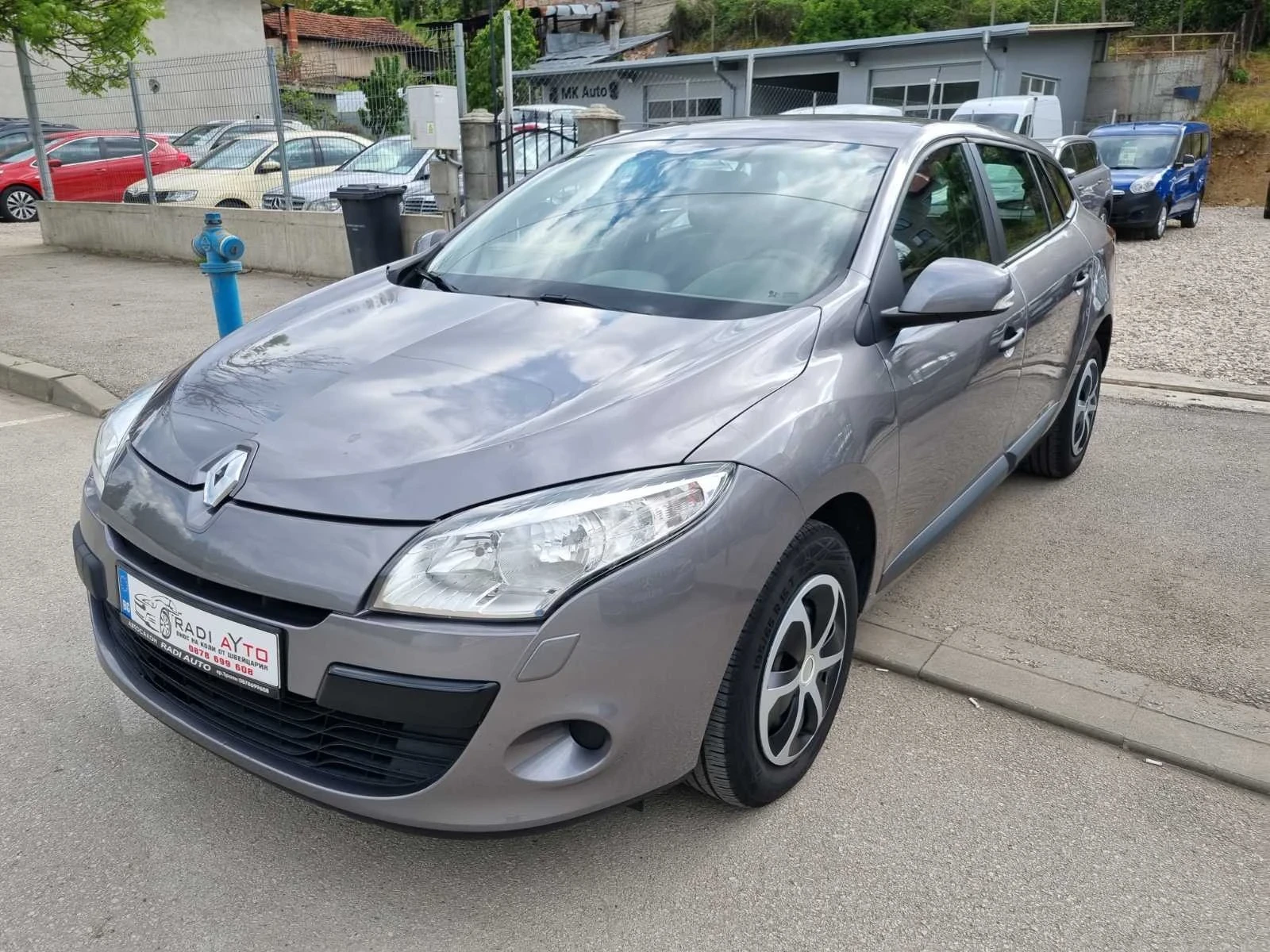Renault Megane 1.6i ШВЕЙЦАРИЯ, снимка 1