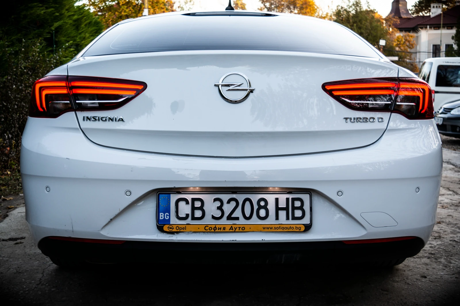 Opel Insignia 1.6 Grand Sport D - изображение 8