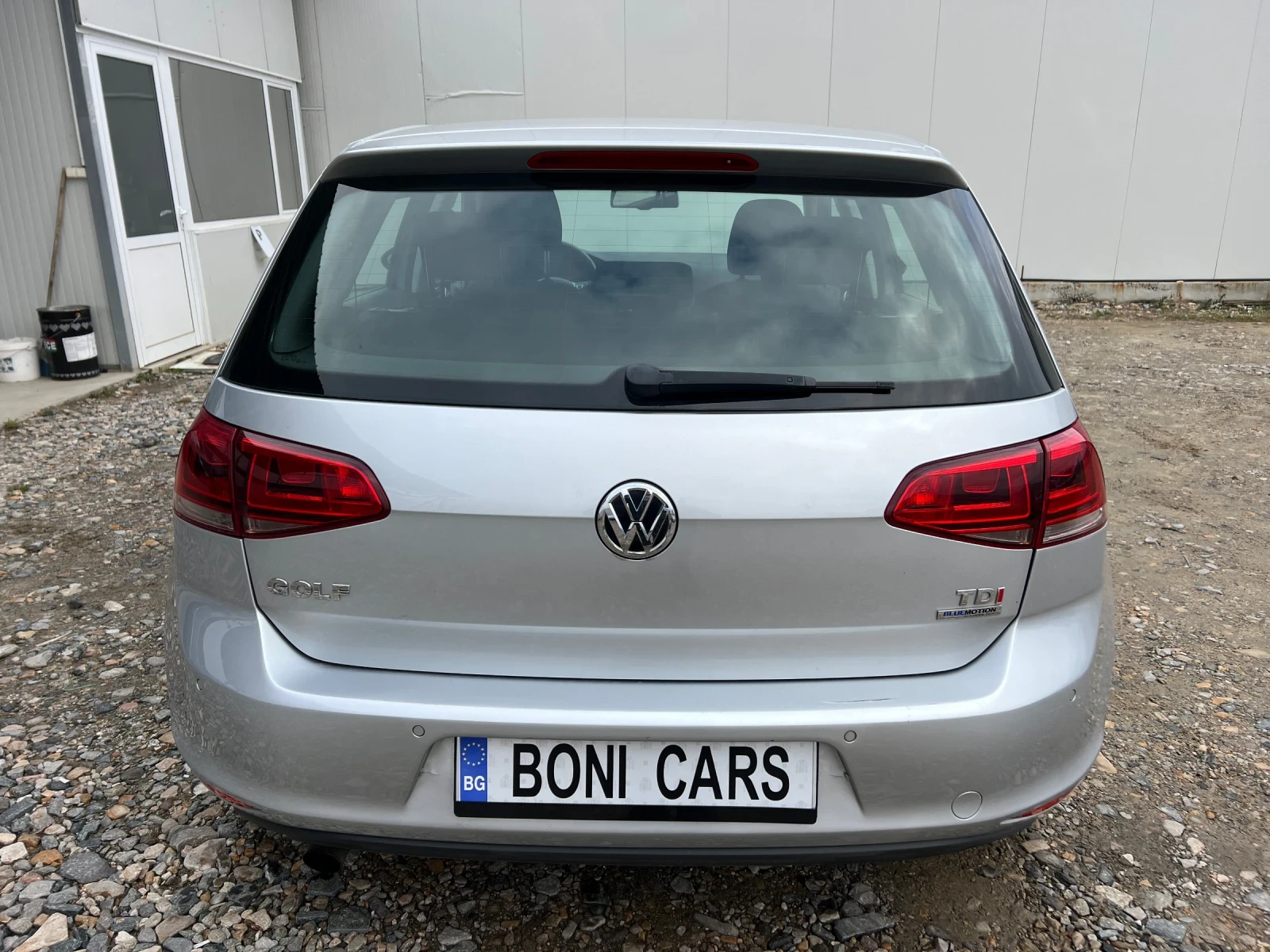 VW Golf 7 1.6TDI 105к.с. Навигация/Мулти-волан/парк асист - изображение 6