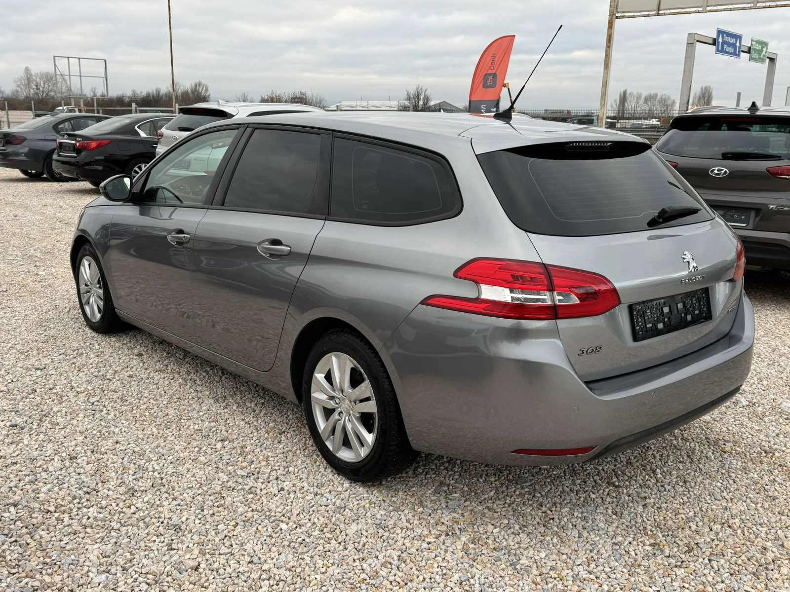 Peugeot 308 1, 6BlueHDI 120KS - изображение 6