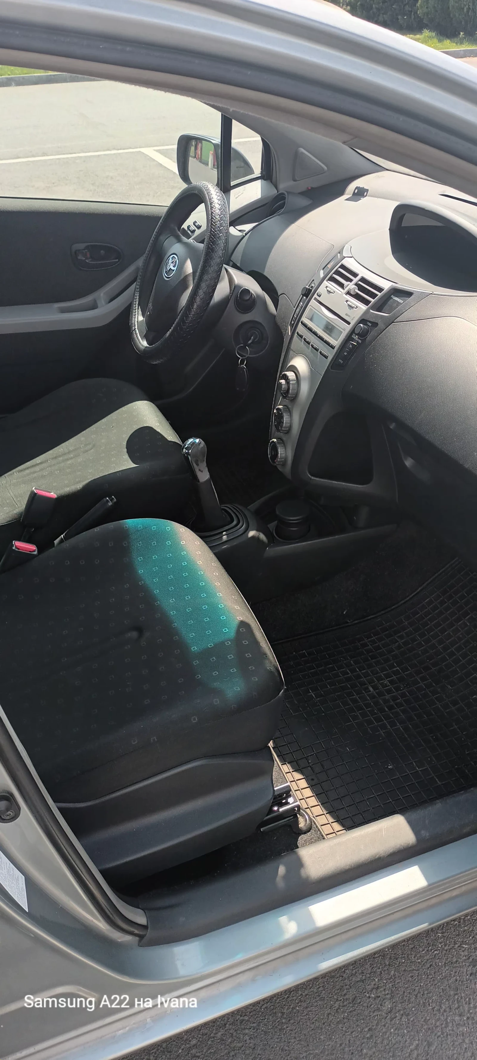 Toyota Yaris  - изображение 7